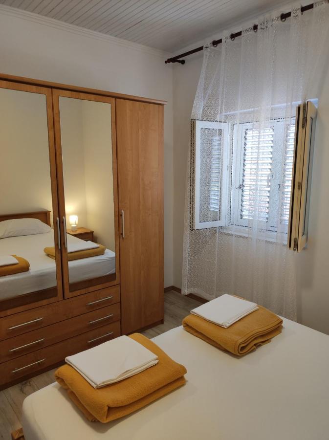 Apartments Katica 梅塔伊纳 外观 照片